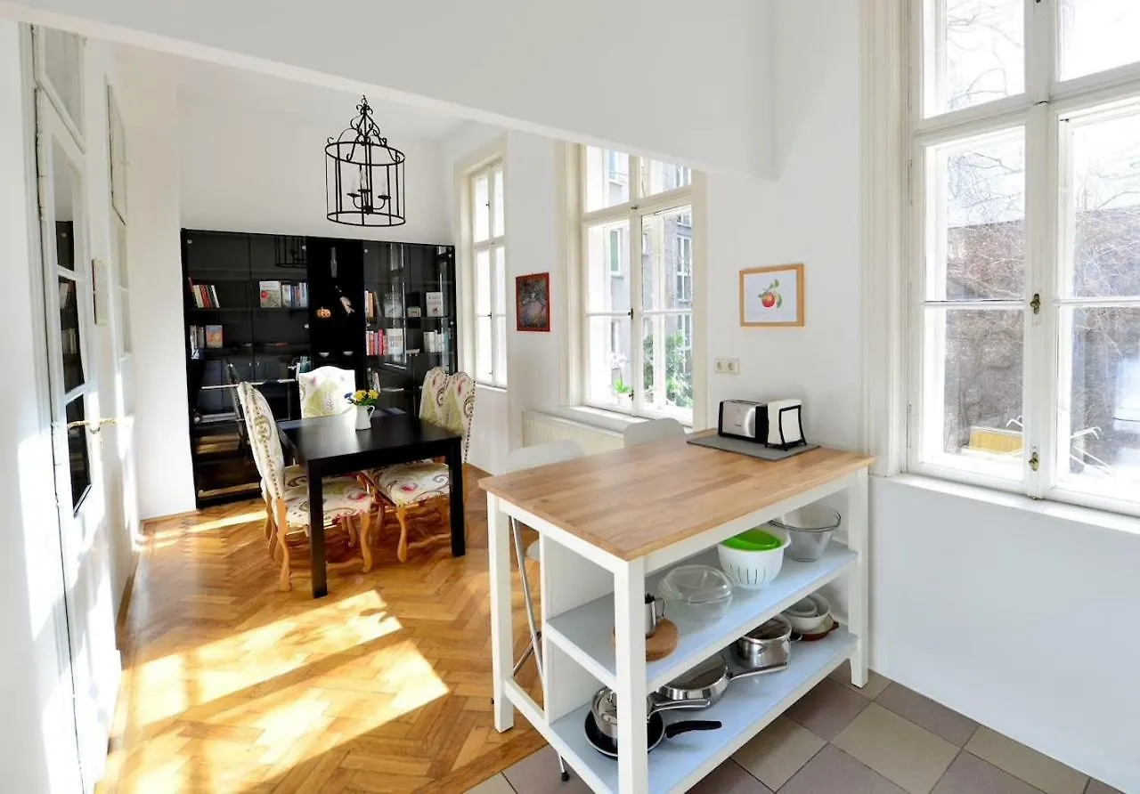 Appartement Top Flat - 1 Free Parking Space At The Metro Vienne